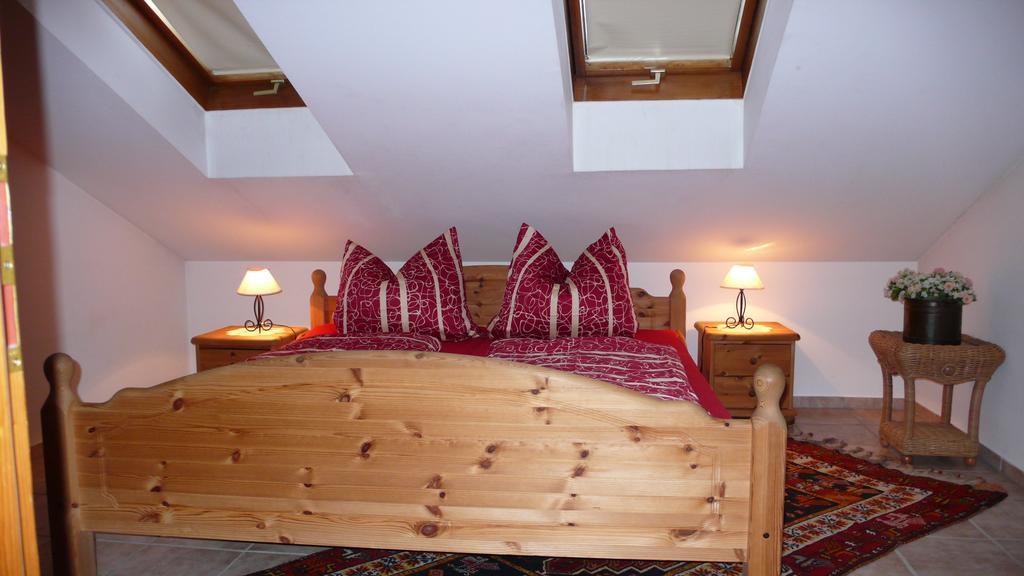 Apartment Jasmin Garmisch-Partenkirchen Exteriör bild
